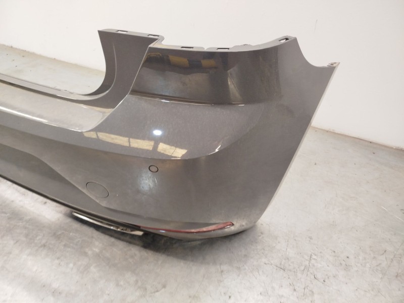 Recambio de paragolpes trasero para seat ibiza v (kj1, kjg) 1.0 tsi referencia OEM IAM 6F0807421H 6F0807421HGRU 