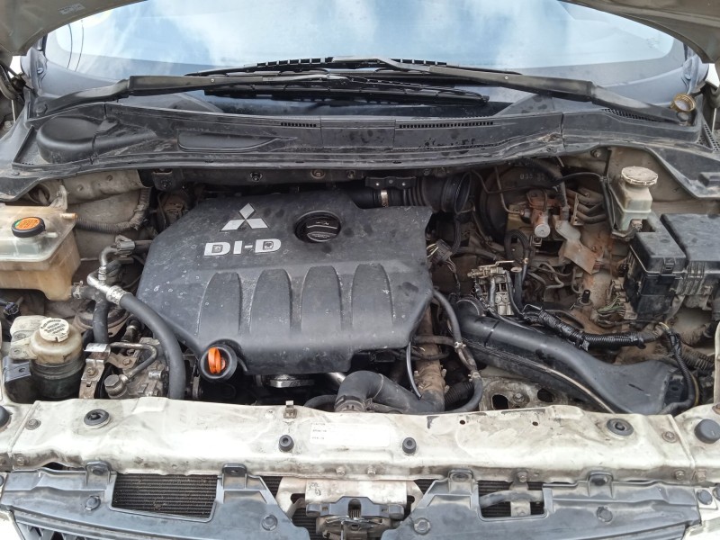 mitsubishi grandis (na_w) del año 2007