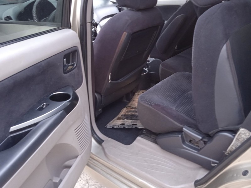 mitsubishi grandis (na_w) del año 2007