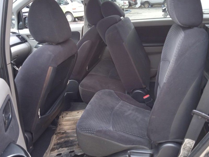 mitsubishi grandis (na_w) del año 2007