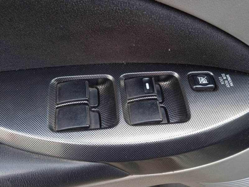 mitsubishi grandis (na_w) del año 2007