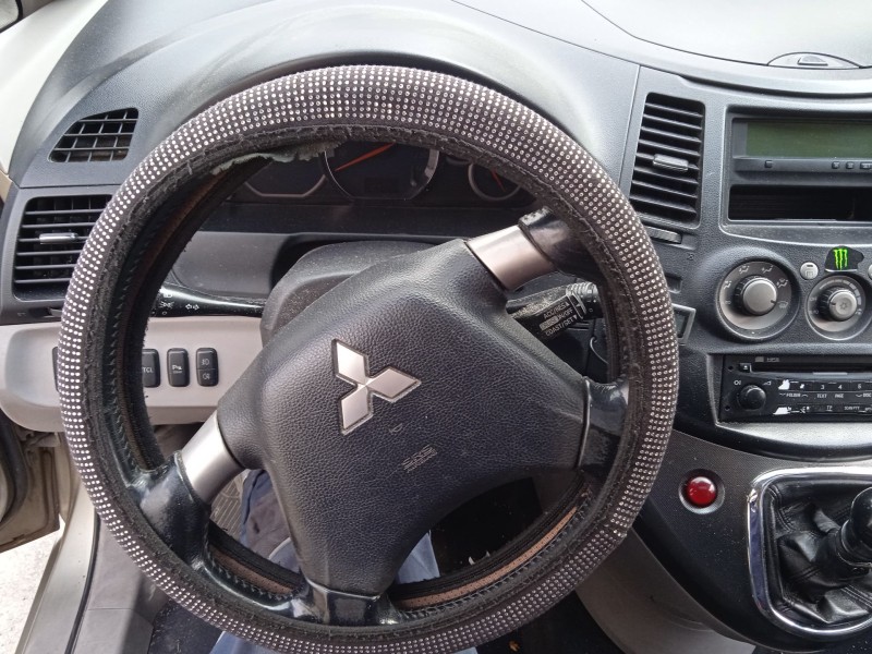 mitsubishi grandis (na_w) del año 2007