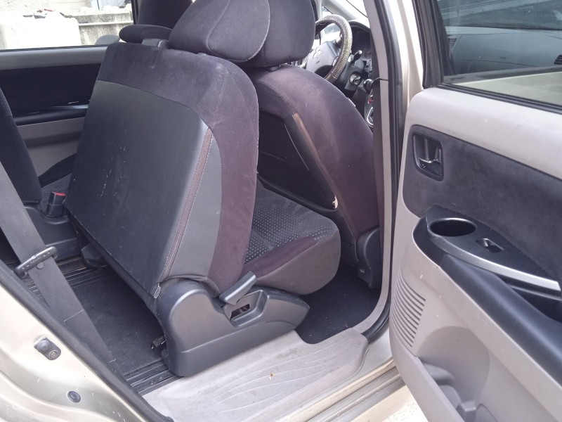 mitsubishi grandis (na_w) del año 2007