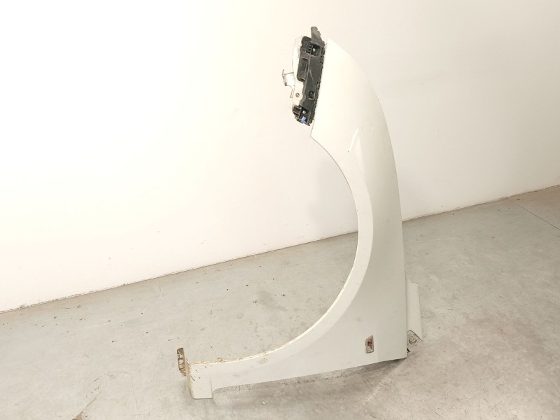 Recambio de aleta delantera izquierda para chevrolet cruze (j300) 1.6 referencia OEM IAM 94560509  