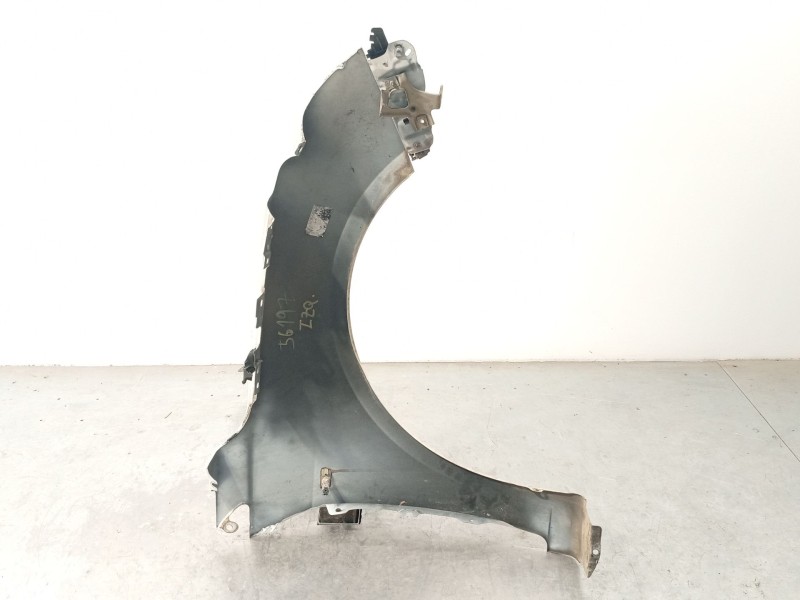 Recambio de aleta delantera izquierda para chevrolet cruze (j300) 1.6 referencia OEM IAM 94560509  
