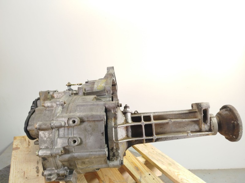 Recambio de caja cambios para volkswagen transporter t4 autobús (70b, 70c, 7db, 7dk, 70j, 70k, 7dc, 7 1.9 d referencia OEM IAM C