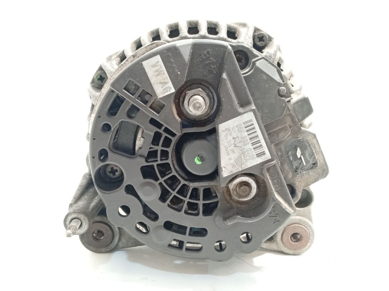 Recambio de alternador para volkswagen passat b6 (3c2) 2.0 fsi referencia OEM IAM 06F903023F  0124525091