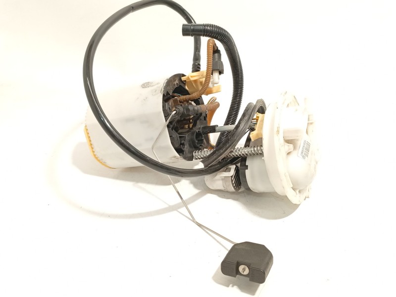 Recambio de bomba combustible para volkswagen passat b6 (3c2) 2.0 fsi referencia OEM IAM 3AA919051L  