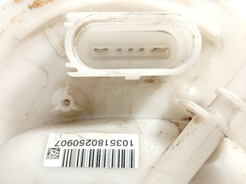 Recambio de bomba combustible para volkswagen passat b6 (3c2) 2.0 fsi referencia OEM IAM 3AA919051L  