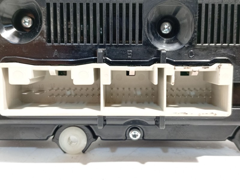 Recambio de mando climatizador para volkswagen passat b6 (3c2) 2.0 fsi referencia OEM IAM 3C0907044DK 3C0907044DKWZU TC2LL950501