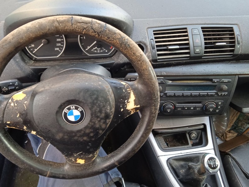 bmw 1 (e87) del año 2004