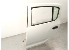 Recambio de puerta trasera izquierda para dacia sandero ii 1.5 dci referencia OEM IAM 821017625R   2