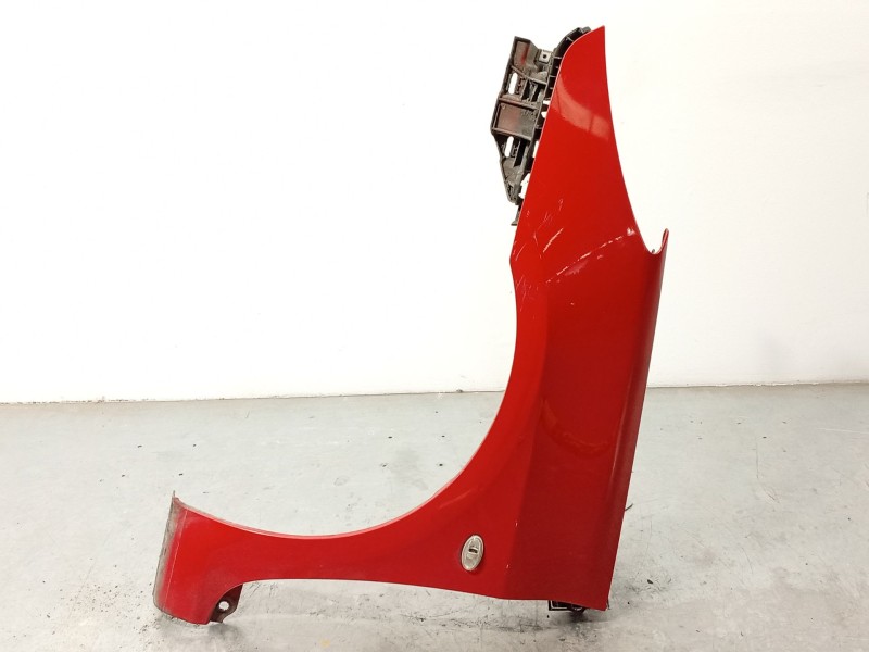 Recambio de aleta delantera izquierda para peugeot 307 break (3e) 1.6 hdi 110 referencia OEM IAM 7840R0  