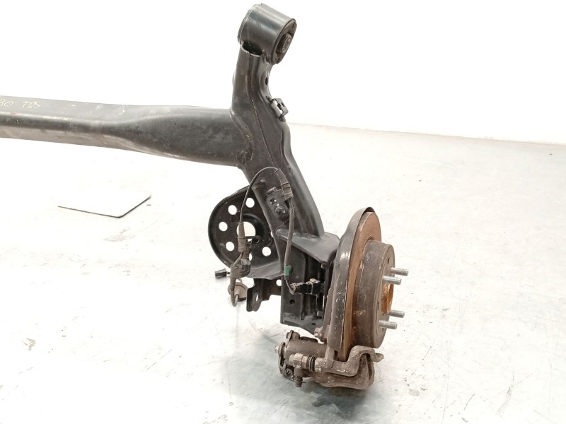 Recambio de puente trasero para kia stonic (yb) 1.2 cvvt referencia OEM IAM 55100H8500  