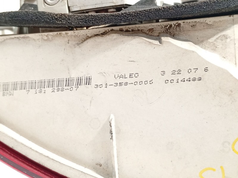 Recambio de piloto trasero derecho para bmw 1 (e81) 118 d referencia OEM IAM 63217181298  