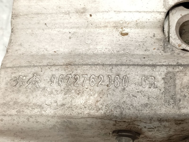 Recambio de refuerzo paragolpes delantero para citroën c4 ii (nc_) 1.6 hdi 90 referencia OEM IAM 9672762080  