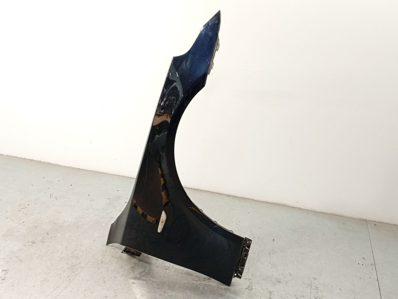 Recambio de aleta delantera derecha para bmw 5 (e60) 520 d referencia OEM IAM 41357111430  