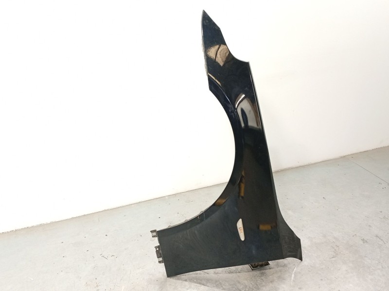 Recambio de aleta delantera izquierda para bmw 5 (e60) 520 d referencia OEM IAM 41357111429  