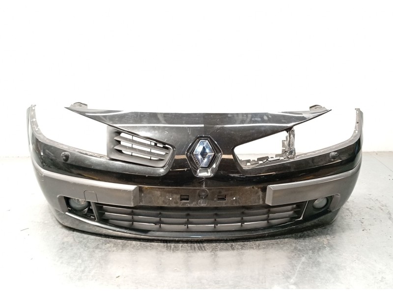 Recambio de paragolpes delantero para renault megane ii (bm0/1_, cm0/1_) 1.6 16v referencia OEM IAM 7701476892  