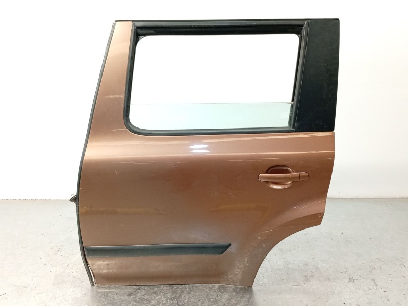 Recambio de puerta trasera izquierda para skoda yeti (5l) 1.4 tsi referencia OEM IAM 5L0833055  