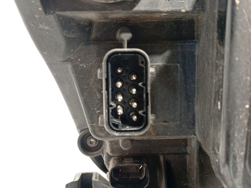 Recambio de faro izquierdo para bmw 5 (e60) 520 d referencia OEM IAM 63127160193  