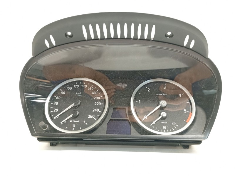 Recambio de cuadro instrumentos para bmw 5 (e60) 520 d referencia OEM IAM 62119135253  