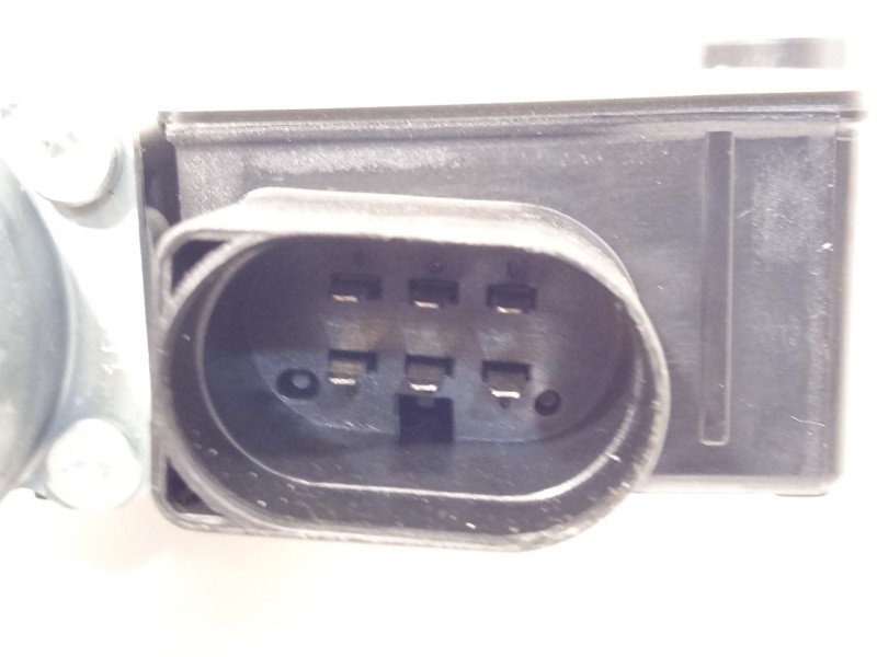 Recambio de modulo electronico para audi a4 b9 avant (8w5, 8wd) 35 tdi mild hybrid referencia OEM IAM 8W9863560  