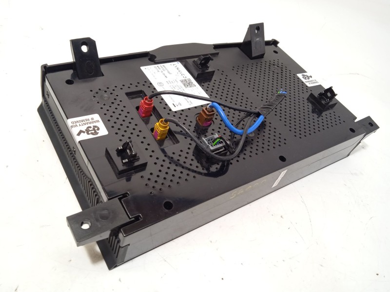 Recambio de pantalla multifuncion para lynk & co 01 phev referencia OEM IAM 8891571859  P8891571859