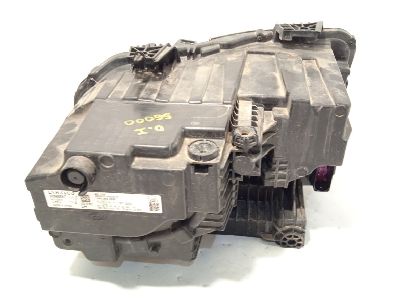 Recambio de faro izquierdo para lynk & co 01 phev referencia OEM IAM 8889665947  