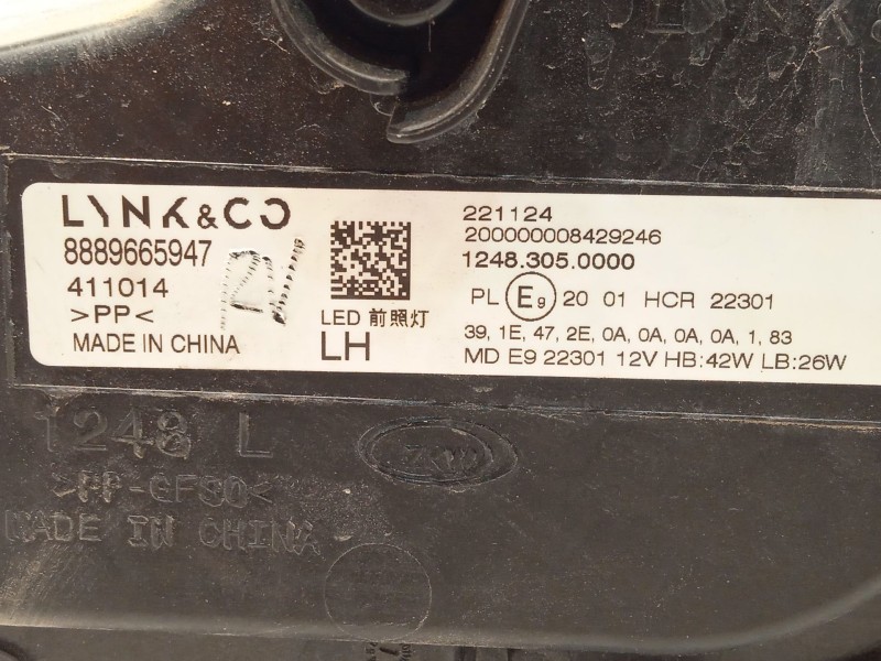 Recambio de faro izquierdo para lynk & co 01 phev referencia OEM IAM 8889665947  