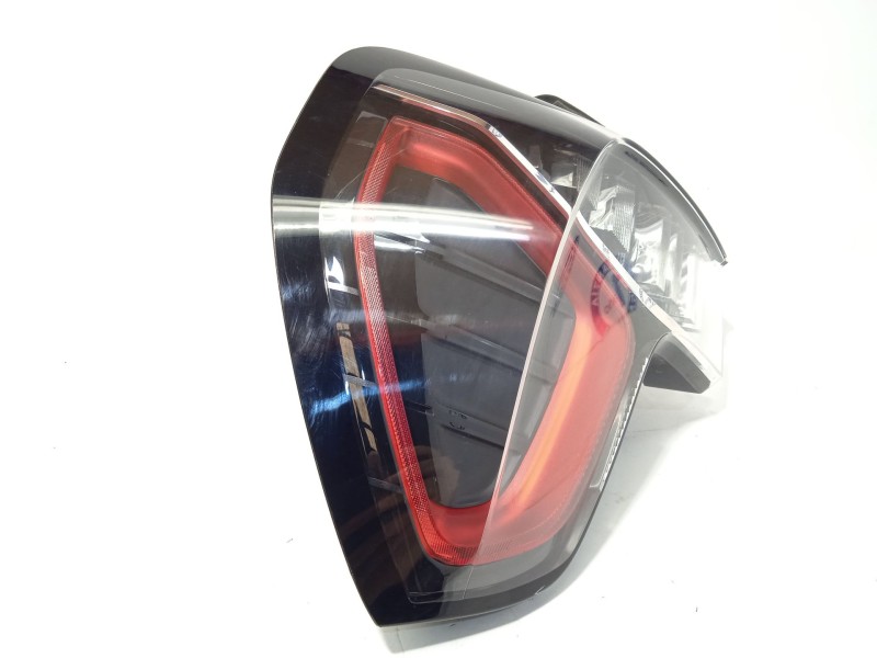 Recambio de piloto trasero izquierdo para lynk & co 01 phev referencia OEM IAM 8888077995  