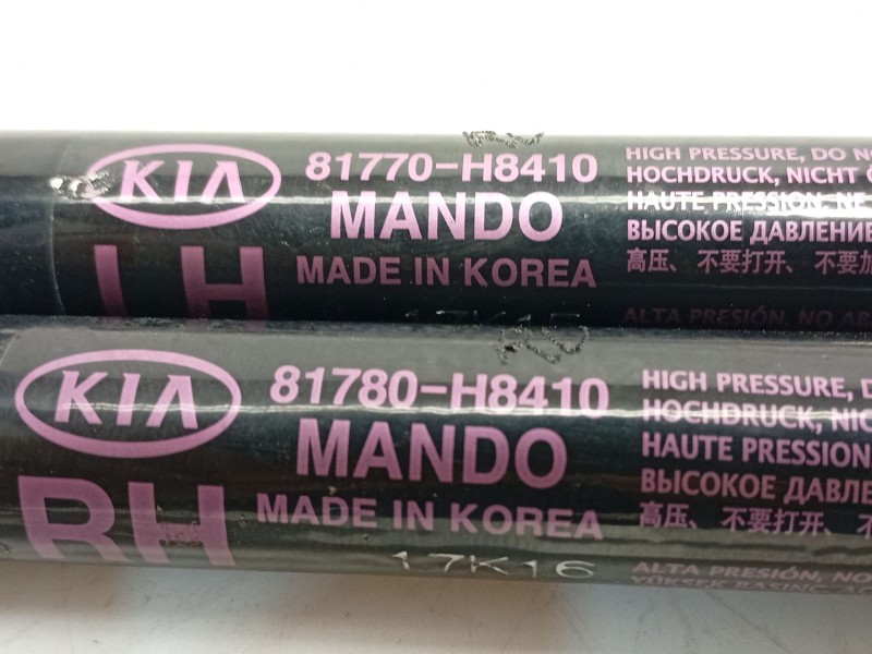 Recambio de amortiguadores maletero / porton para kia stonic (yb) 1.2 cvvt referencia OEM IAM 81770H8410  