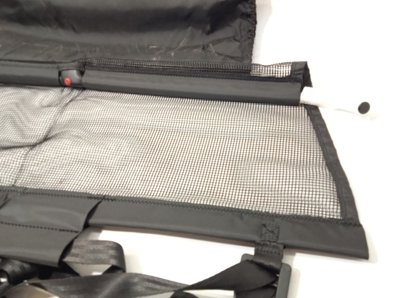 Recambio de bandeja trasera para lynk & co 01 phev referencia OEM IAM 8888705677  