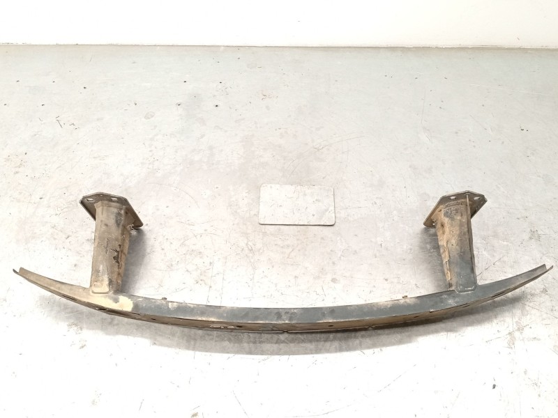 Recambio de refuerzo paragolpes delantero para bmw 1 (e81) 118 d referencia OEM IAM 51117058450  