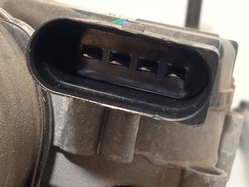 Recambio de motor limpia delantero para lynk & co 01 phev referencia OEM IAM 8892916968 8888040486 