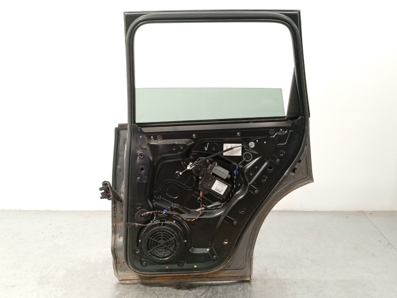 Recambio de puerta trasera derecha para porsche cayenne (9pa) s 4.8 referencia OEM IAM 95553301205  