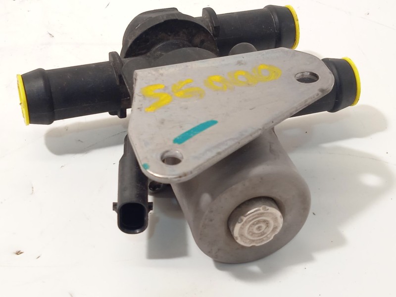 Recambio de valvula intercambio de calefaccion para lynk & co 01 phev referencia OEM IAM 8888038596 31461924 