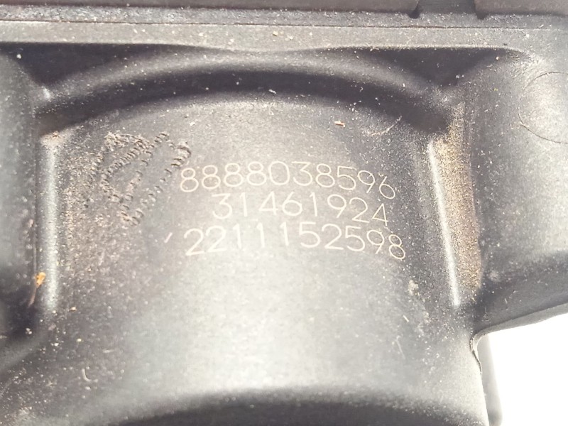 Recambio de valvula intercambio de calefaccion para lynk & co 01 phev referencia OEM IAM 8888038596 31461924 