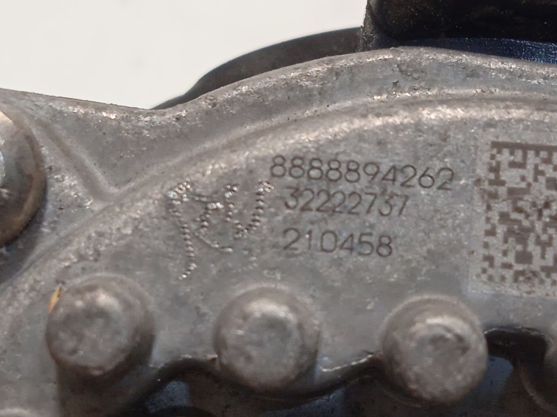 Recambio de bomba agua para lynk & co 01 phev referencia OEM IAM 8888894262 32222737 