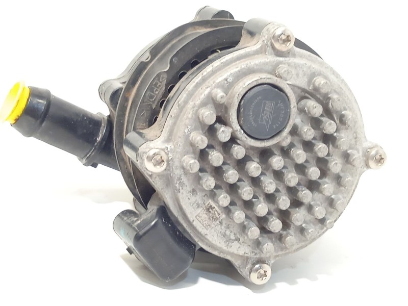 Recambio de bomba agua para lynk & co 01 phev referencia OEM IAM 8888894262 32222737 