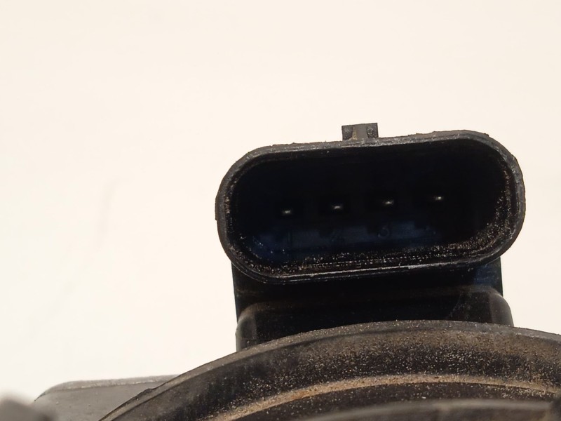 Recambio de bomba agua para lynk & co 01 phev referencia OEM IAM 8888894262 32222737 