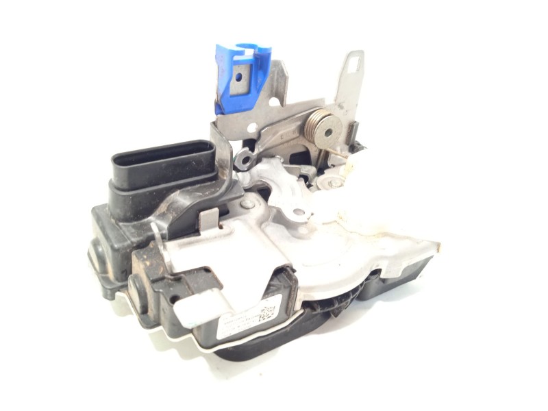 Recambio de cerradura puerta delantera derecha para lynk & co 01 phev referencia OEM IAM 8888128526  