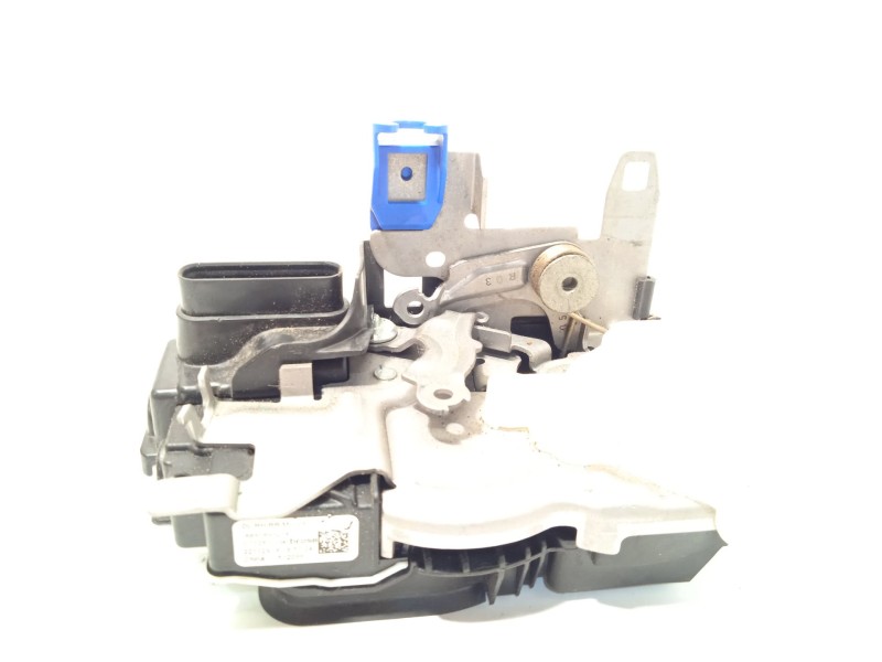 Recambio de cerradura puerta trasera derecha para lynk & co 01 phev referencia OEM IAM 8891893218  