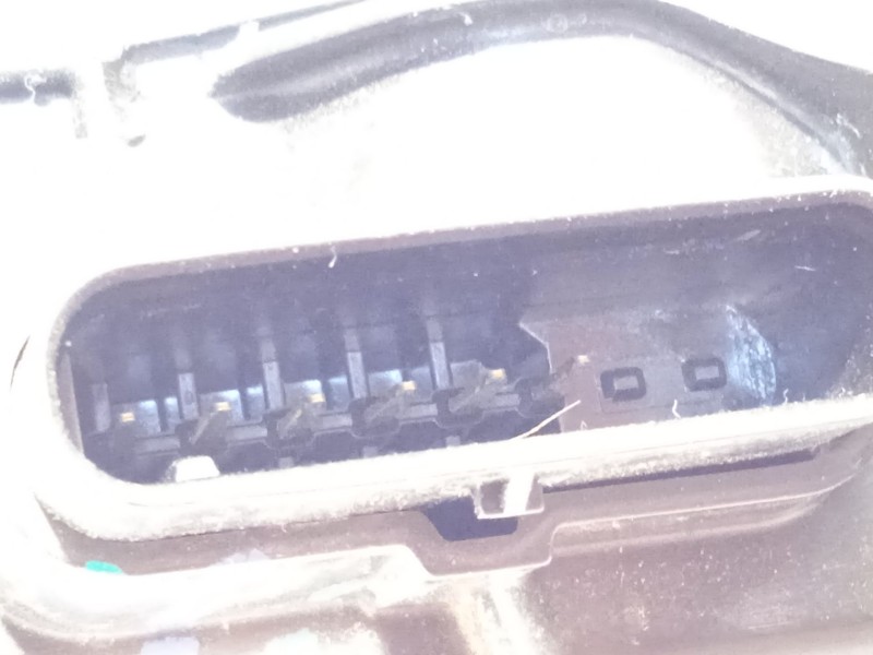 Recambio de cerradura puerta trasera izquierda para lynk & co 01 phev referencia OEM IAM 8891893212  