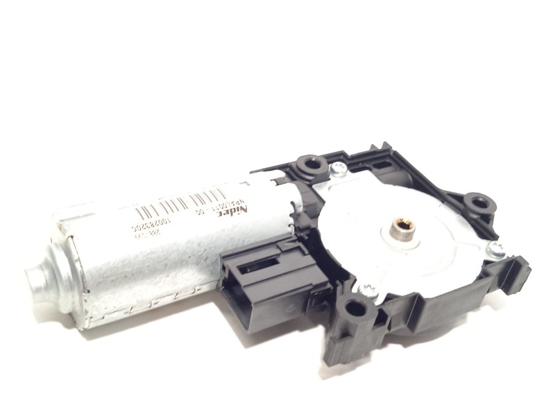 Recambio de motor techo electrico para lynk & co 01 phev referencia OEM IAM 10028320C 2887099 NRAL0011