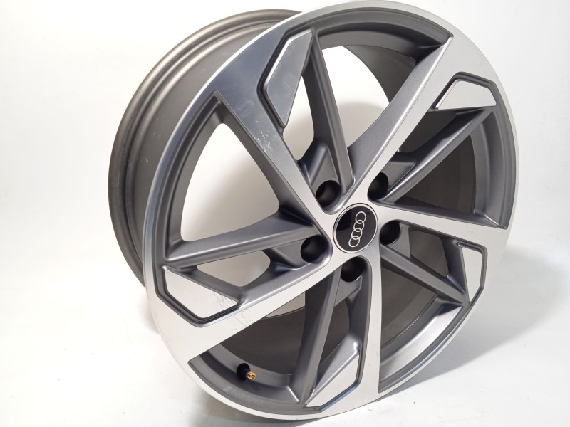 Recambio de llanta para audi a4 b9 avant (8w5, 8wd) 35 tdi mild hybrid referencia OEM IAM 8W0601025EK  
