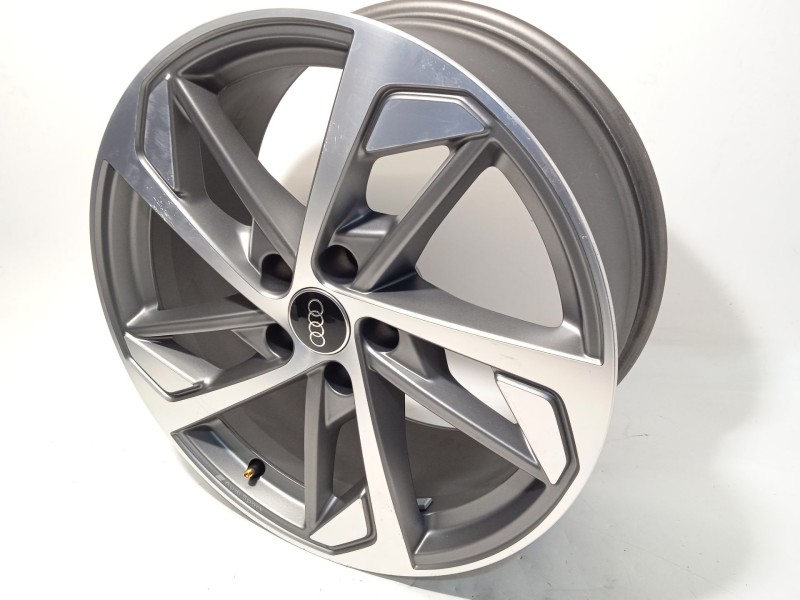Recambio de llanta para audi a4 b9 avant (8w5, 8wd) 35 tdi mild hybrid referencia OEM IAM 8W0601025EK  