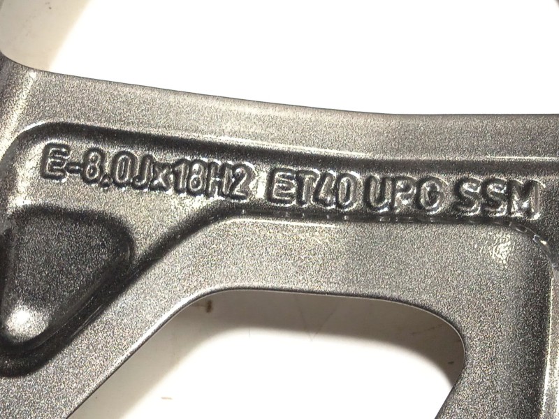 Recambio de llanta para audi a4 b9 avant (8w5, 8wd) 35 tdi mild hybrid referencia OEM IAM 8W0601025EK  