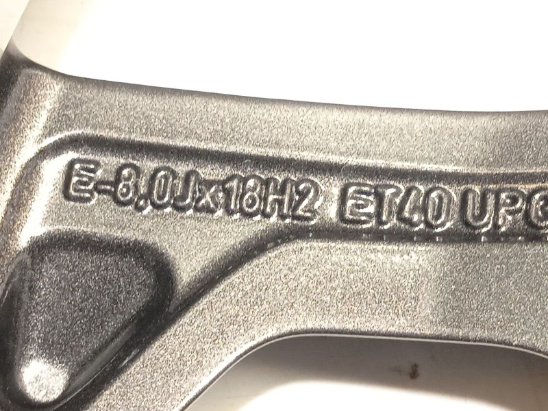 Recambio de llanta para audi a4 b9 avant (8w5, 8wd) 35 tdi mild hybrid referencia OEM IAM 8W0601025EK  