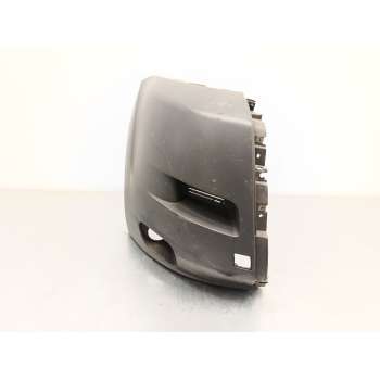 PUNTERA PARAGOLPES DELANTERA DERECHA 735423156 